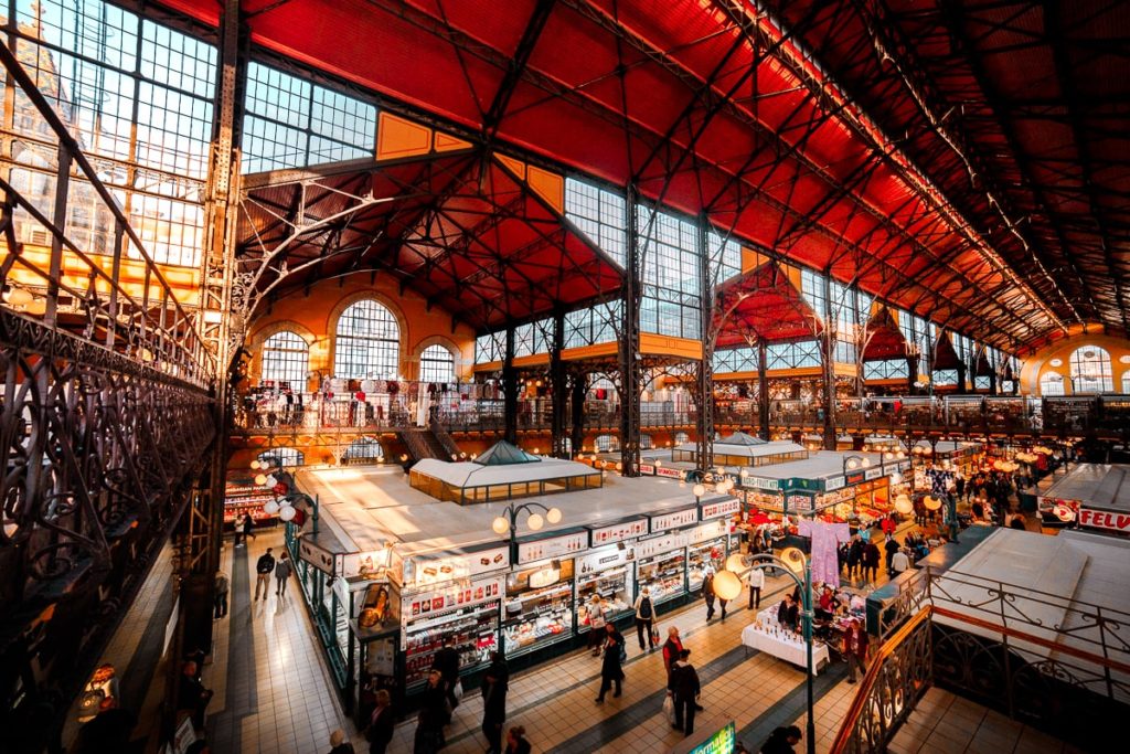 Eating Like an Italian in Budapest: Best ways to Source Food
