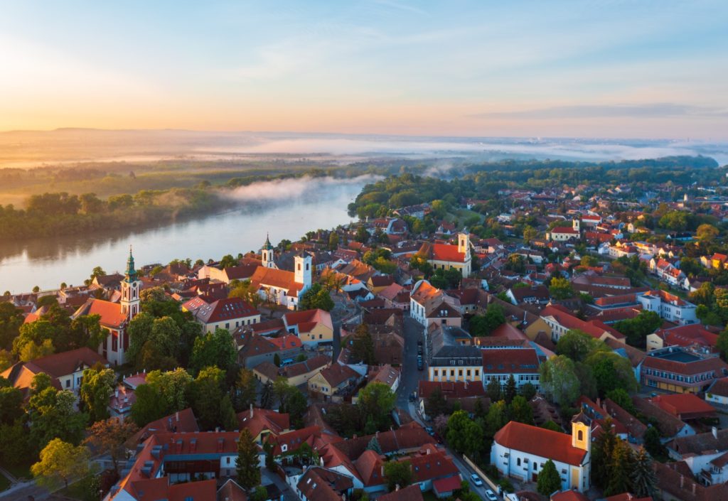 A Peaceful Day in Szentendre: Colours, Gelato and the Danube